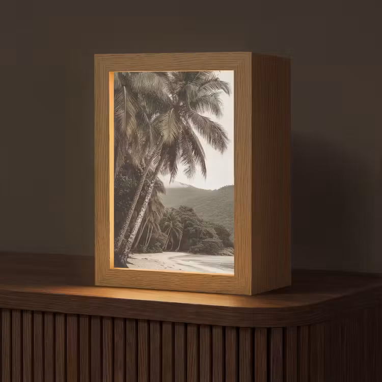 Tafellamp - Eiland - Palmboom - Zee — 1