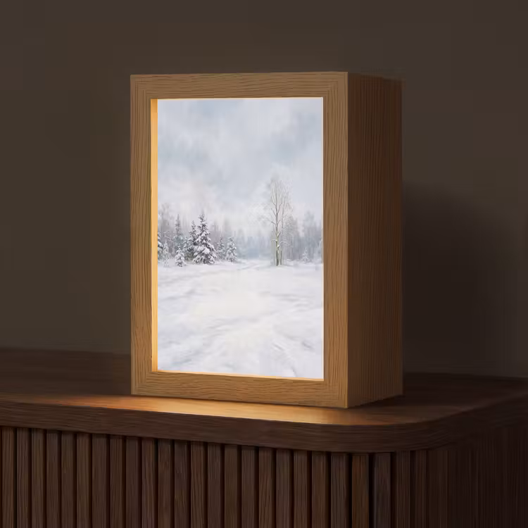 Tafellamp - Bospad - Dennen - Sneeuw - Winter - Rustgevend — 1