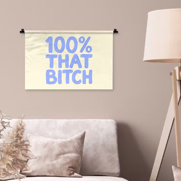 Wandkleed - 100% that bitch - Blauw - Wit — 2